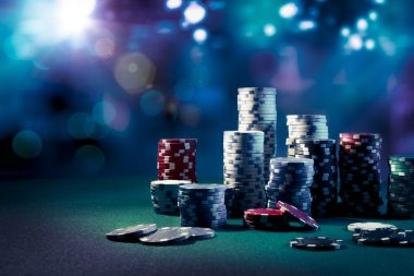 Game portfolio comparison showing Colok Macau among slots and live casino on nagita togel